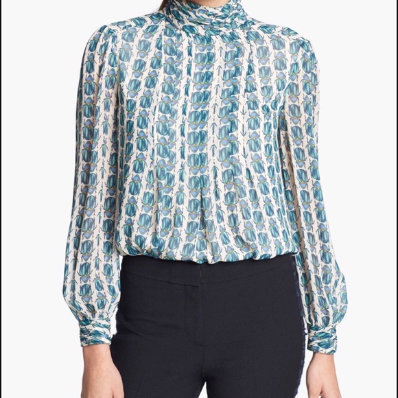 ❤️ TORY BURCH ❤️ COLLECTION SUPER RARE SCARAB BEETLES ELEGANT SILK BLOUSE (NWOT) - Picture 4 of 12